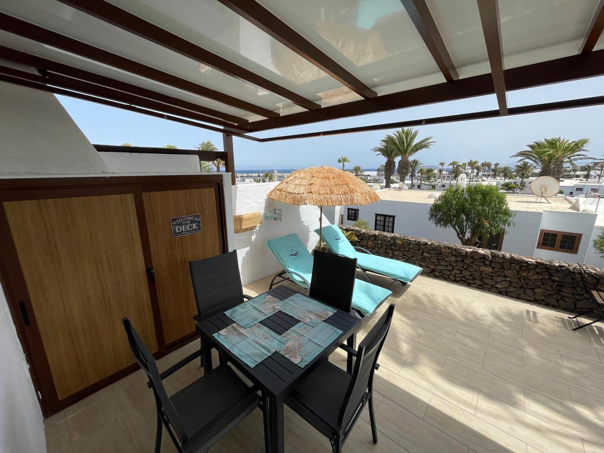 La Casa Del Mar The Sea House Aparthotel Playa Blanca  Exterior photo